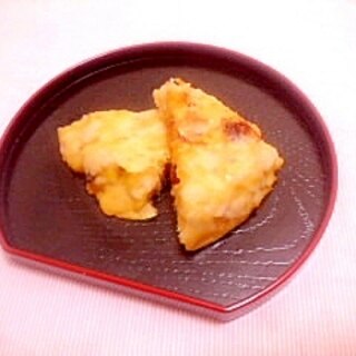 卵1/2個♪御飯パンケーキのチーズ焼き